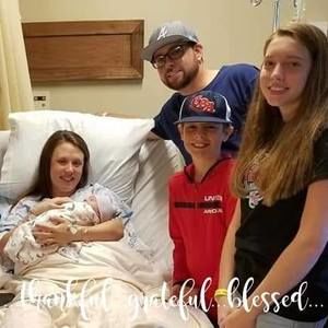 Meet your Posher, Chelsie